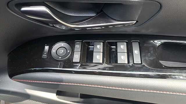 Hyundai TUCSON 1.6 T-GDi N Line SUV 5dr Petrol Hybrid Auto Euro 6 (s/s) (215 ps) ECOTRONIC GREY