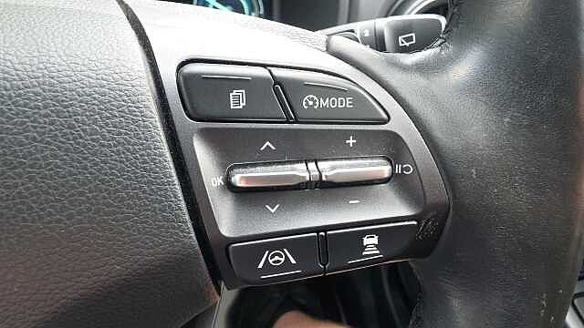 Hyundai KONA 1.6 h-GDi Premium SUV 5dr Petrol Hybrid DCT Euro 6 (s/s) (141 ps)