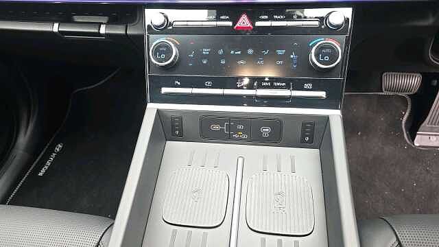 Hyundai Santa Fe 1.6T Ultimate SUV 5dr Petrol Hybrid Auto 4WD Euro 6 (s/s) (7Seat) (239 ps)