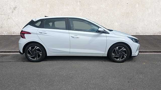 Hyundai i20 1.0 T-GDi MHEV SE Connect Hatchback 5dr Petrol Hybrid Manual Euro 6 (s/s) (100 p