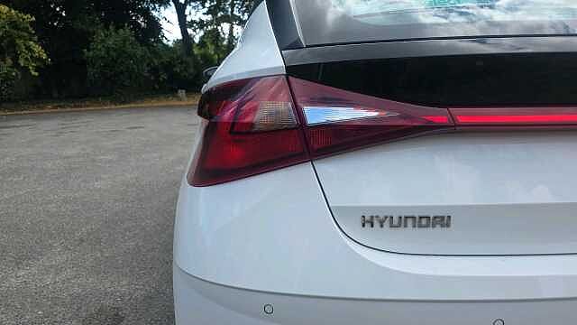 Hyundai i20 1.0 T-GDi MHEV SE Connect Hatchback 5dr Petrol Hybrid Manual Euro 6 (s/s) (100 p