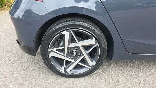 Hyundai i20 1.0 T-GDi Premium Hatchback 5dr Petrol Manual Euro 6 (s/s) (100 ps)