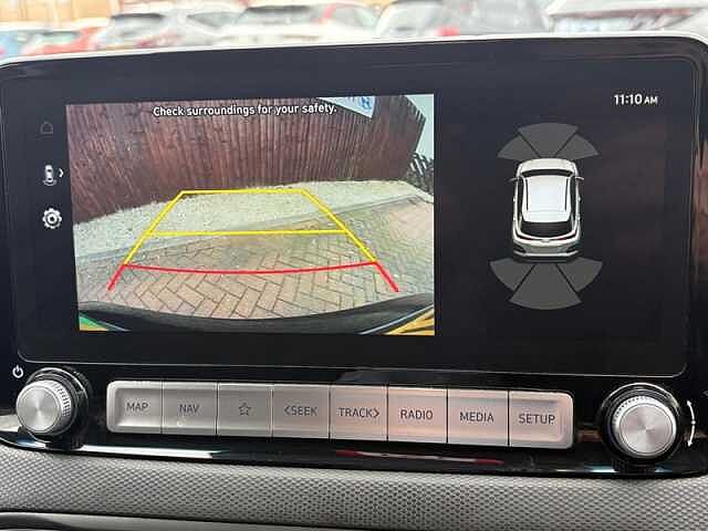 Hyundai KONA 64kWh Premium SUV 5dr Electric Auto (10.5kW Charger) (204 ps) Black