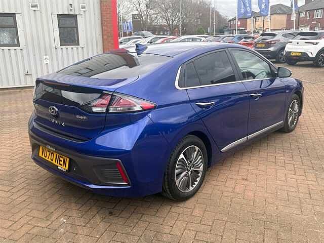 Hyundai IONIQ 1.6 h-GDi 8.9kWh Premium SE Hatchback 5dr Petrol Plug-in Hybrid DCT Euro 6 (s/s)