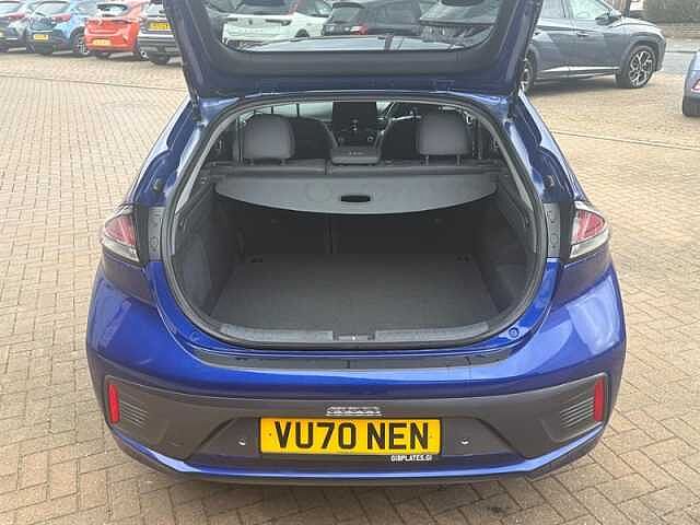 Hyundai IONIQ 1.6 h-GDi 8.9kWh Premium SE Hatchback 5dr Petrol Plug-in Hybrid DCT Euro 6 (s/s)
