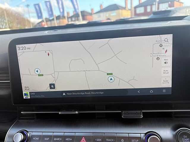Hyundai KONA 65.4kWh Ultimate SUV 5dr Electric Auto (218 ps) White
