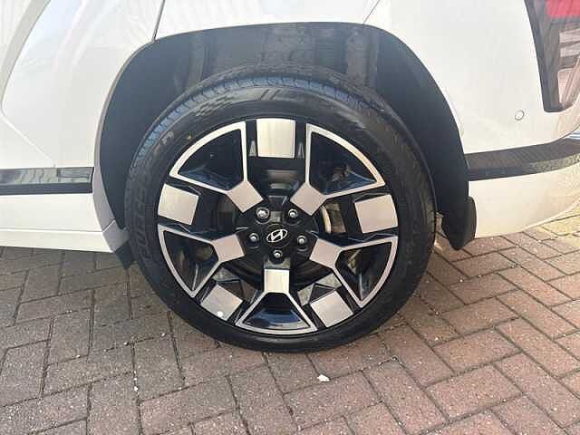 Hyundai KONA 65.4kWh Ultimate SUV 5dr Electric Auto (218 ps) White