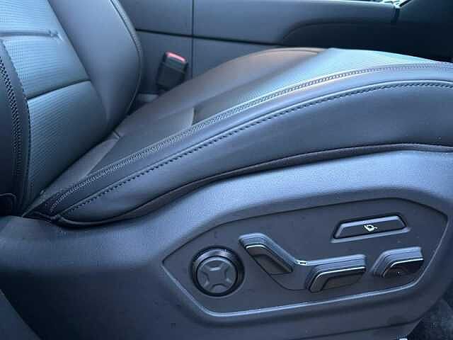 Hyundai SANTA FE 1.6 T-GDi 13.8kWh Calligraphy SUV 5dr Petrol Plug-in Hybrid Auto 4WD Euro 6 (s/s