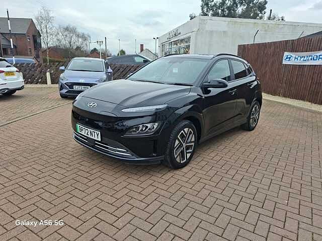 Hyundai KONA 64kWh Premium SUV 5dr Electric Auto (10.5kW Charger) (204 ps)