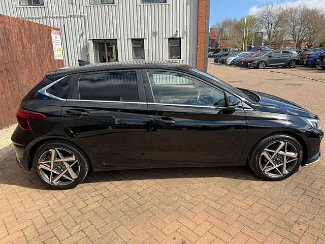 Hyundai i20 1.0 T-GDi Ultimate Hatchback 5dr Petrol Manual Euro 6 (s/s) (100 ps)