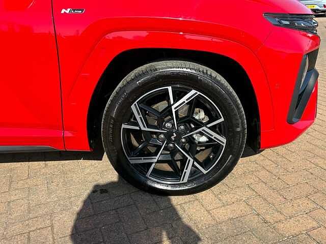 Hyundai TUCSON 1.6 T-GDi N Line S SUV 5dr Petrol Hybrid Auto Euro 6 (s/s) (215 ps) Red