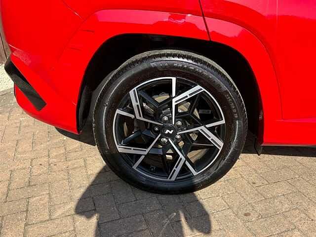 Hyundai TUCSON 1.6 T-GDi N Line S SUV 5dr Petrol Hybrid Auto Euro 6 (s/s) (215 ps) Red