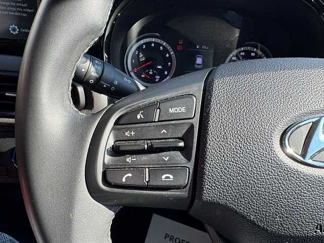 Hyundai i10 1.0 SE Connect Hatchback 5dr Petrol Manual Euro 6 (s/s) (67 ps)