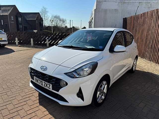Hyundai i10 1.0 SE Connect Hatchback 5dr Petrol Manual Euro 6 (s/s) (67 ps)