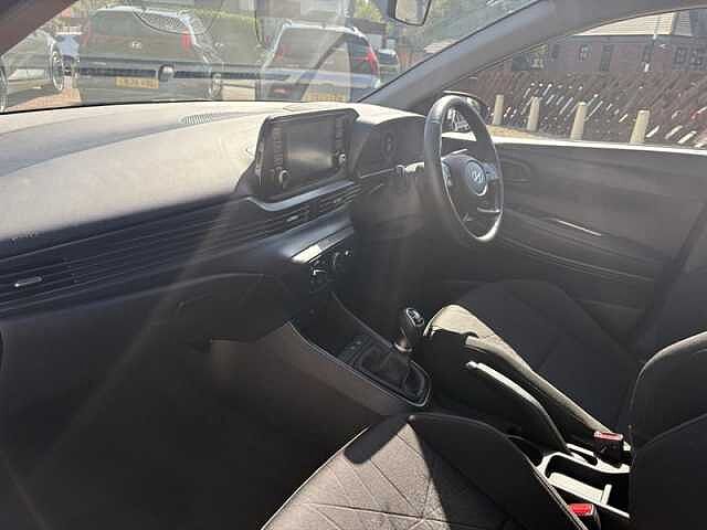 Hyundai BAYON 1.0 T-GDi MHEV SE Connect SUV 5dr Petrol Hybrid Manual Euro 6 (s/s) (100 ps)