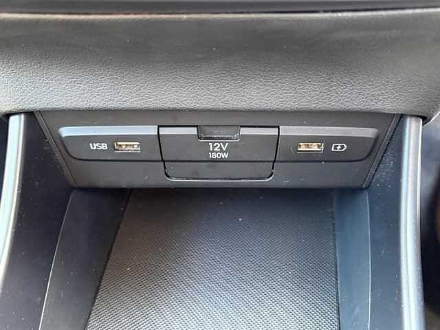 Hyundai BAYON 1.0 T-GDi MHEV SE Connect SUV 5dr Petrol Hybrid Manual Euro 6 (s/s) (100 ps)