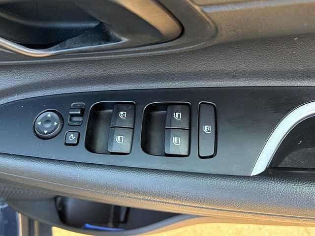 Hyundai BAYON 1.0 T-GDi MHEV SE Connect SUV 5dr Petrol Hybrid Manual Euro 6 (s/s) (100 ps)