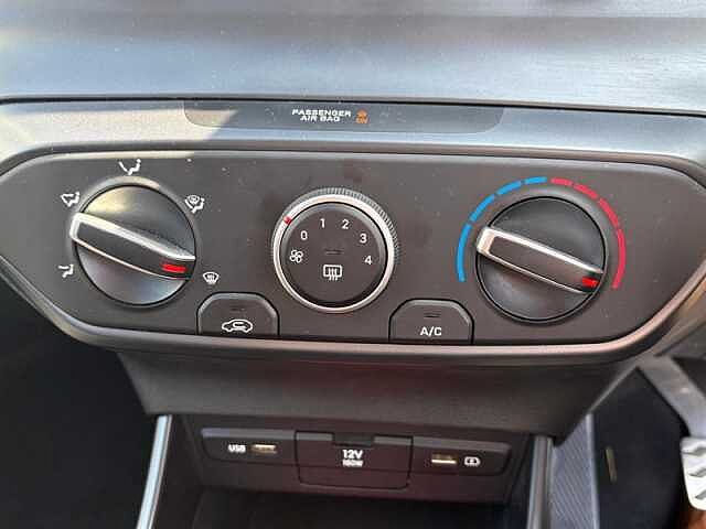 Hyundai BAYON 1.0 T-GDi MHEV SE Connect SUV 5dr Petrol Hybrid Manual Euro 6 (s/s) (100 ps)