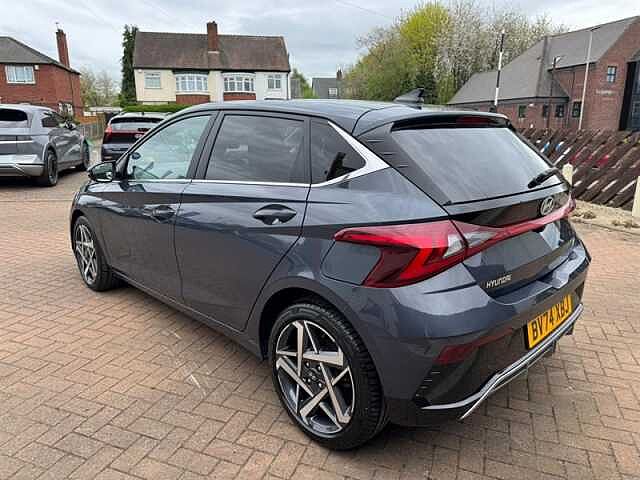 Hyundai i20 1.0 T-GDi Premium Hatchback 5dr Petrol DCT Euro 6 (s/s) (100 ps)