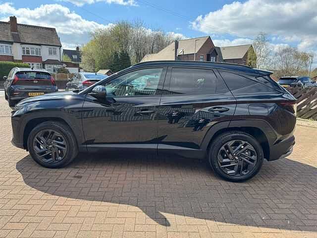 Hyundai TUCSON 1.6T Hybrid 239ps Black Line AU