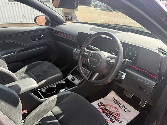 Hyundai KONA 1.6 h-GDi N Line S SUV 5dr Petrol Hybrid DCT Euro 6 (s/s) (129 ps) Black