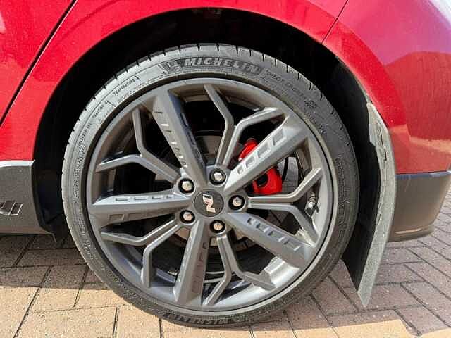 Hyundai I20 1.6 T-GDi N Hatchback 5dr Petrol Manual Euro 6 (s/s) (204 ps) Red