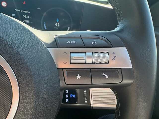 Hyundai KONA 65.4kWh Advance SUV 5dr Electric Auto (218 ps)
