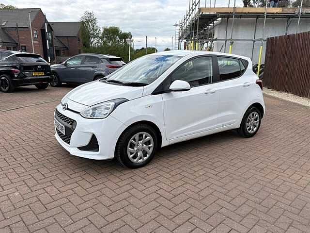 Hyundai I10 1.2 SE Hatchback 5dr Petrol Auto Euro 6 (87 ps) White