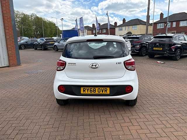 Hyundai I10 1.2 SE Hatchback 5dr Petrol Auto Euro 6 (87 ps) White