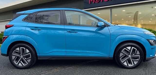 Hyundai KONA 64kWh Ultimate SUV 5dr Electric Auto (10.5kW Charger) (204 ps)