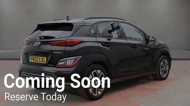 Hyundai KONA 64kWh Premium SUV 5dr Electric Auto (10.5kW Charger) (204 ps)