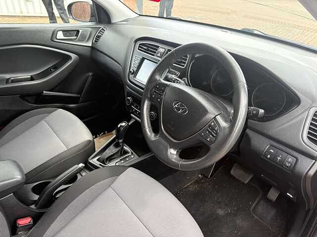 Hyundai I20 1.0 T-GDi Premium Nav Hatchback 5dr Petrol DCT Euro 6 (s/s) (100 ps) Grey