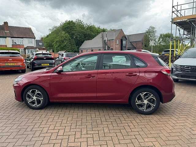 Hyundai i30 1.0 T-GDi MHEV SE Connect Hatchback 5dr Petrol Hybrid DCT Euro 6 (s/s) (120 ps)
