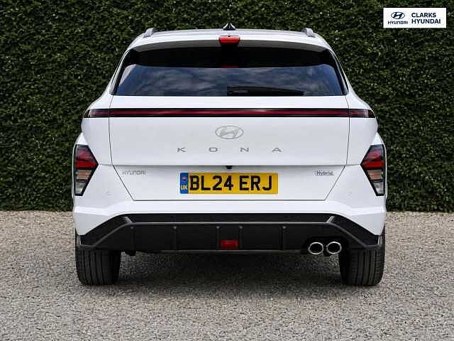 Hyundai KONA 1.6 h-GDi N Line S SUV 5dr Petrol Hybrid DCT Euro 6 (s/s) (141 ps) White