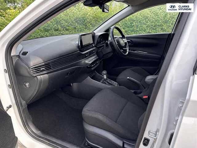 Hyundai I20 1.0 T-GDi Premium Hatchback 5dr Petrol DCT Euro 6 (s/s) (100 ps) White