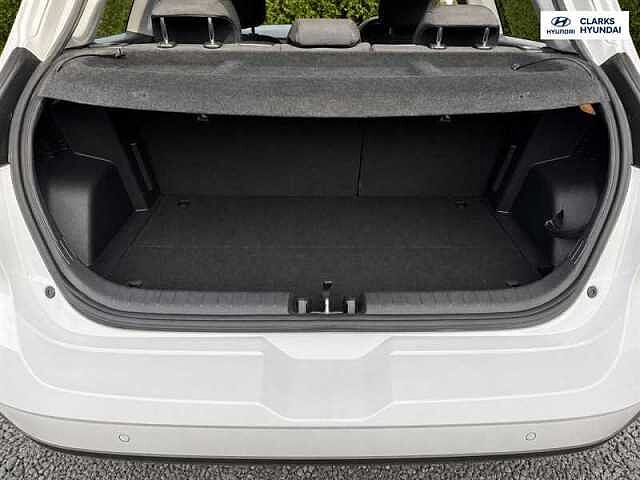 Hyundai I20 1.0 T-GDi Premium Hatchback 5dr Petrol DCT Euro 6 (s/s) (100 ps) White