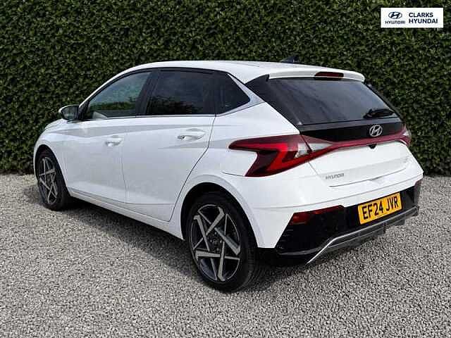 Hyundai I20 1.0 T-GDi Premium Hatchback 5dr Petrol DCT Euro 6 (s/s) (100 ps) White