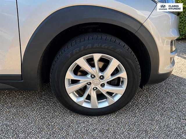 Hyundai TUCSON 1.6 GDi SE Nav SUV 5dr Petrol Manual Euro 6 (s/s) (132 ps)