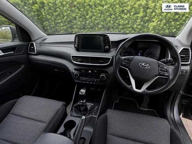 Hyundai TUCSON 1.6 GDi SE Nav SUV 5dr Petrol Manual Euro 6 (s/s) (132 ps) Grey