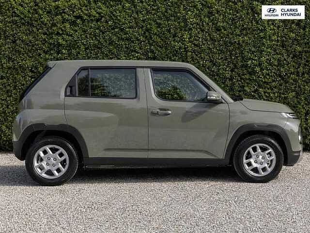 Hyundai INSTER Long Range 49kWh 01 SUV 5dr Electric Auto (115 ps)