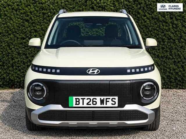 Hyundai INSTER Long Range 49kWh 02 SUV 5dr Electric Auto (115 ps) Yellow