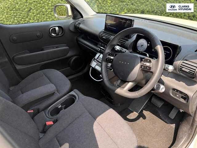 Hyundai INSTER Long Range 49kWh 02 SUV 5dr Electric Auto (115 ps)