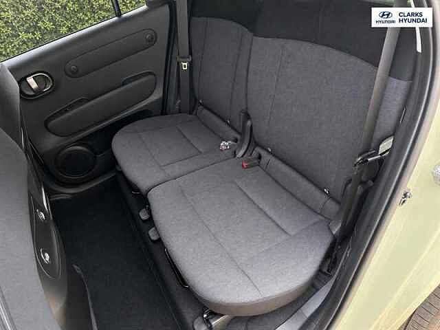 Hyundai INSTER Long Range 49kWh 02 SUV 5dr Electric Auto (115 ps)