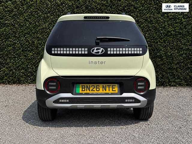 Hyundai INSTER Long Range 49kWh 02 SUV 5dr Electric Auto (115 ps)