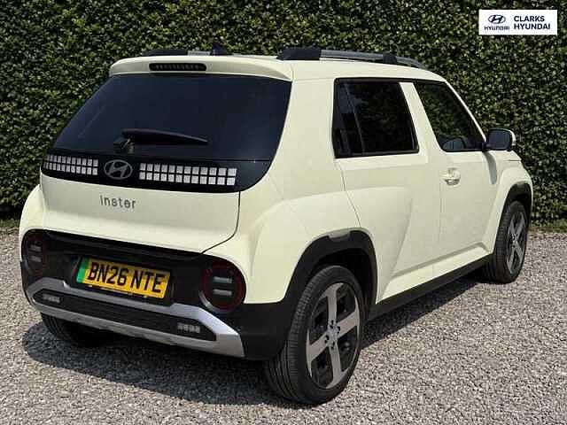 Hyundai INSTER Long Range 49kWh 02 SUV 5dr Electric Auto (115 ps)
