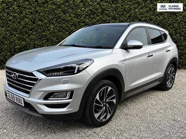 Hyundai TUCSON 1.6 CRDi MHEV Premium SE SUV 5dr Diesel Hybrid DCT Euro 6 (s/s) (136 ps) Silver
