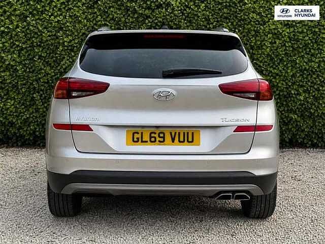 Hyundai TUCSON 1.6 CRDi MHEV Premium SE SUV 5dr Diesel Hybrid DCT Euro 6 (s/s) (136 ps) Silver