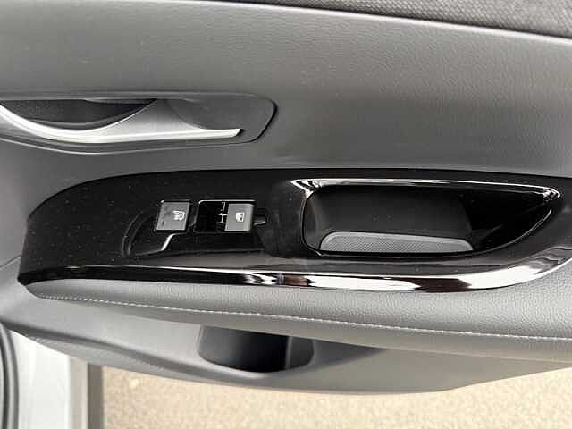 Hyundai TUCSON 1.6 T-GDi Ultimate SUV 5dr Petrol Hybrid Auto Euro 6 (s/s) (215 ps) Grey