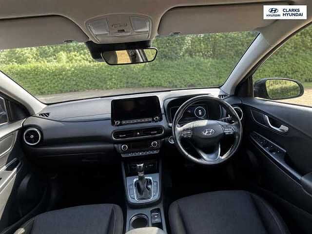 Hyundai KONA 1.6 h-GDi Premium SUV 5dr Petrol Hybrid DCT Euro 6 (s/s) (141 ps) Black
