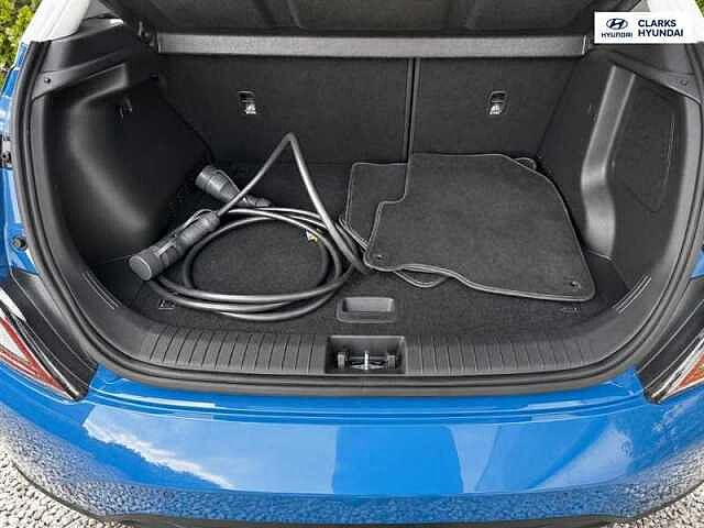 Hyundai KONA 64kWh Ultimate SUV 5dr Electric Auto (10.5kW Charger) (204 ps) Blue